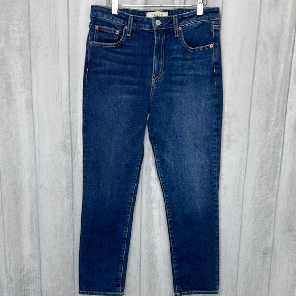 Trave Irina slim straight.